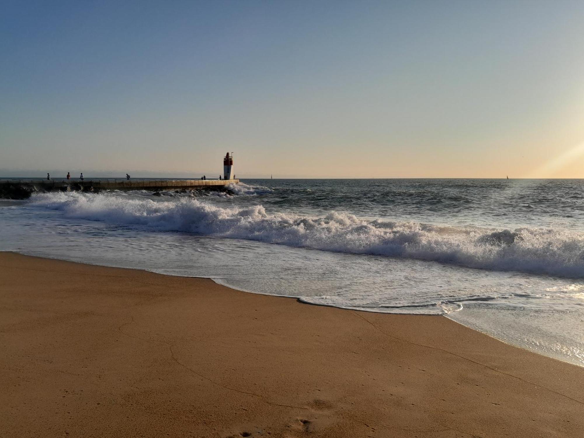 Appartement Joli 2 pièces sur le port avec piscine, terrasse, parking à Capbreton Extérieur photo